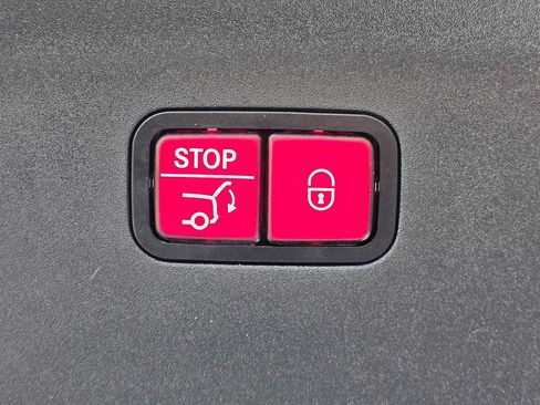 Used 2020 Mercedes-Benz AMG GT 53 w/ Driver Assistance Package image 69