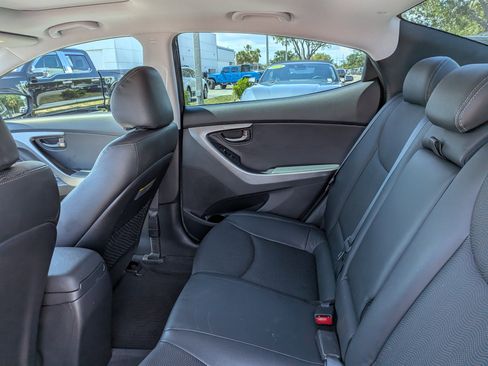Used 2013 Hyundai Elantra Limited w/ Technology Pkg FWD image 13