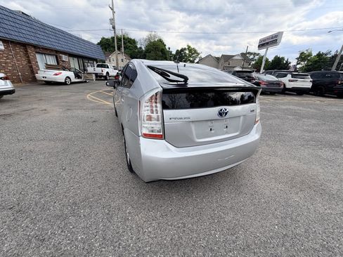 Used 2011 Toyota Prius Three FWD image 19