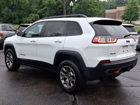 Used 2022 Jeep Cherokee Trailhawk w/ Trailer Tow Group AWD/4WD image 6