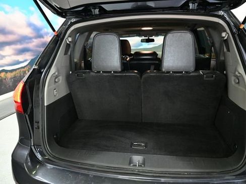 Used 2012 Subaru Tribeca Limited w/ PWR Moonroof Pkg AWD/4WD image 57