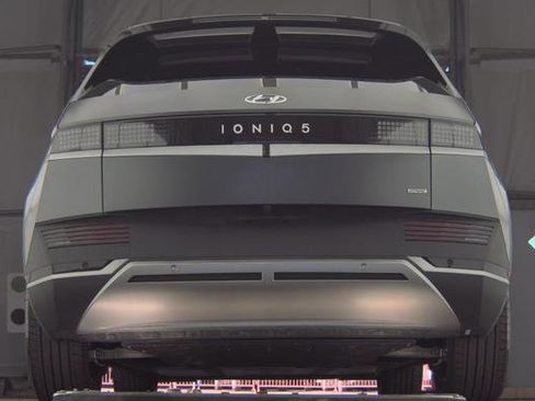 Used 2024 Hyundai Ioniq 5 SEL image 7