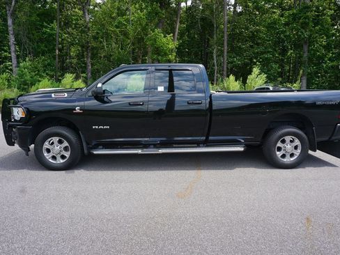 Used 2022 RAM 3500 Big Horn w/ Level A Equipment Group AWD/4WD image 19
