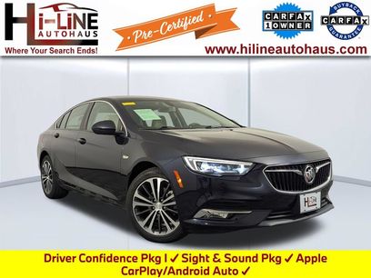 Used 2019 Buick Regal Essence w/ Driver Confidence Package I