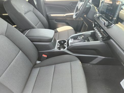New 2026 Chevrolet Colorado W/T w/ WT Custom Package RWD image 10