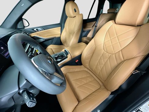 New 2026 BMW X5 xDrive40i w/ M Sport Package image 21