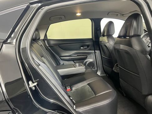 Used 2024 Nissan Ariya AWD image 25