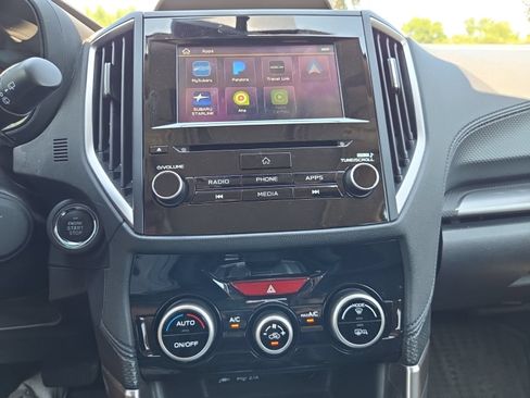 Used 2019 Subaru Forester Premium AWD/4WD image 19