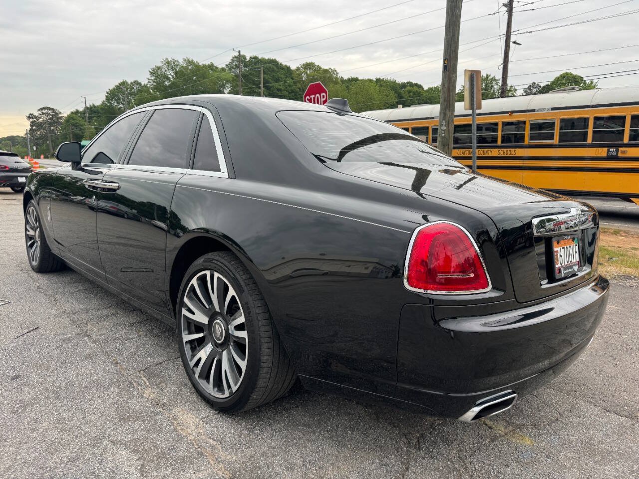Used 2019 Rolls-Royce Ghost RWD image 3