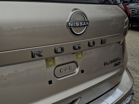 New 2026 Nissan Rogue Platinum image 21