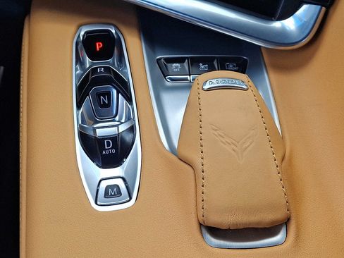 Used 2023 Chevrolet Corvette Stingray Preferred Conv w/ Z51 Performance Package RWD image 14
