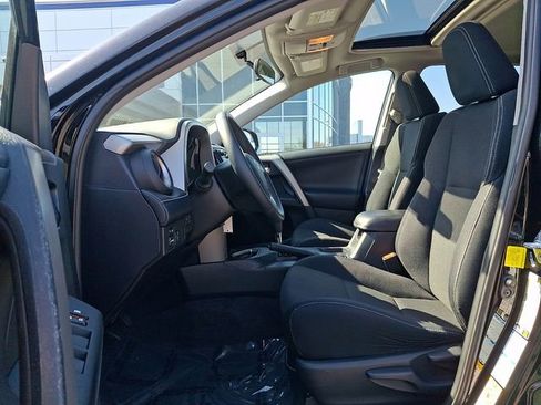 Used 2016 Toyota RAV4 XLE image 13