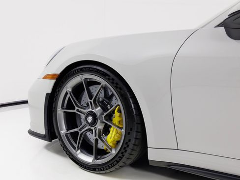 Used 2024 Porsche 911 GT3 image 57