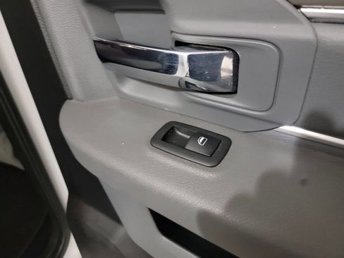 Used 2019 RAM 1500 Big Horn image 18