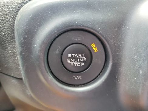 Used 2023 Jeep Wrangler Unlimited Sport AWD/4WD image 21
