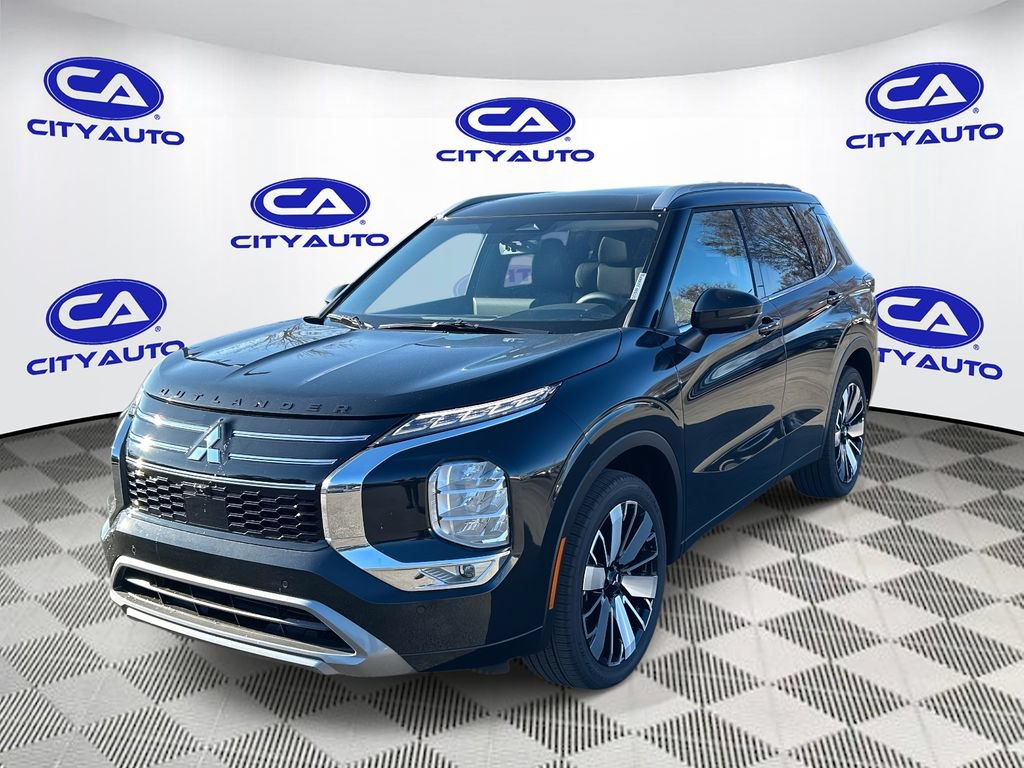 Used 2025 Mitsubishi Outlander SEL FWD image 7