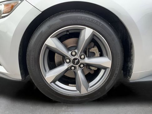 Used 2016 Ford Mustang Convertible w/ Equipment Group 051A image 31