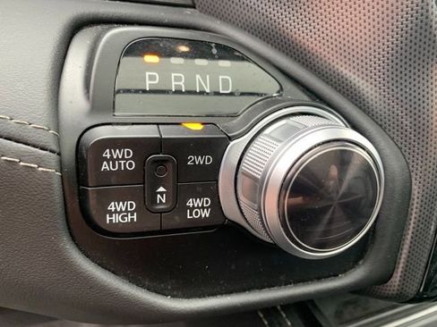 Used 2022 RAM 1500 Limited AWD/4WD image 21