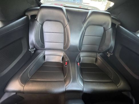 Used 2022 Ford Mustang GT Premium w/ GT Performance Package RWD image 38