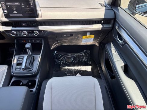 Used 2026 Honda CR-V EX image 18
