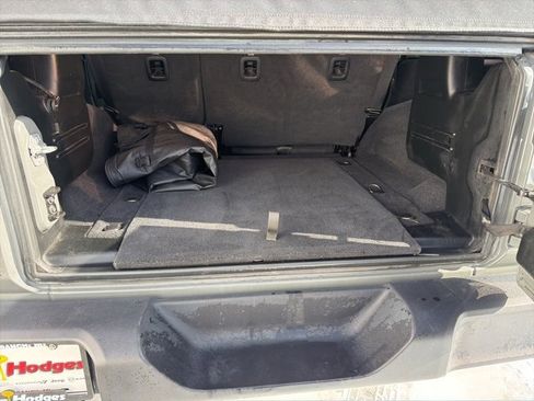 Used 2020 Jeep Wrangler Unlimited Sport image 29