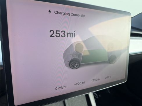 Used 2022 Tesla Model 3 Standard Range RWD image 63