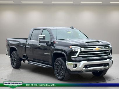 New 2025 Chevrolet Silverado 2500 LTZ w/ LTZ Premium Package