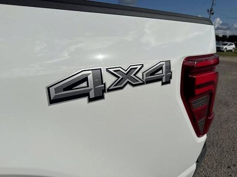 New 2025 Ford F150 Lariat w/ Equipment Group 501A Mid image 8