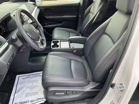 Used 2026 Honda Odyssey Sport-L image 14