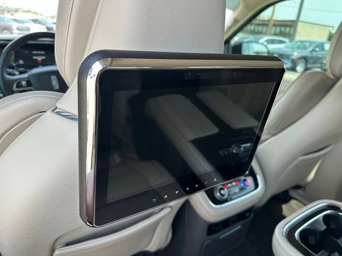 Used 2018 Lincoln Navigator Reserve w/ Technology Package AWD/4WD image 20