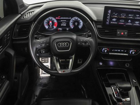 Used 2022 Audi SQ5 Premium Plus w/ Premium Plus Package image 39