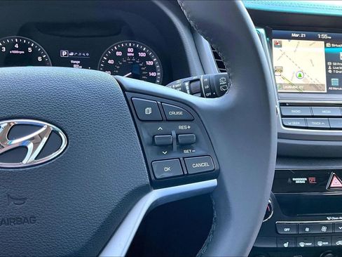 Used 2018 Hyundai Tucson SEL Plus image 19