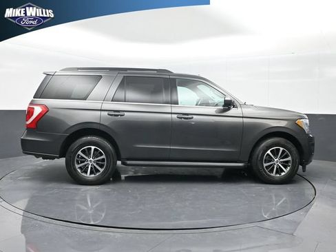 Used 2021 Ford Expedition XLT RWD image 8