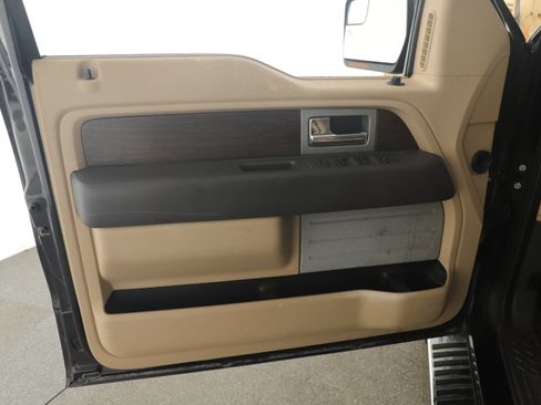 Used 2013 Ford F150 Lariat w/ Lariat Chrome Pkg image 18