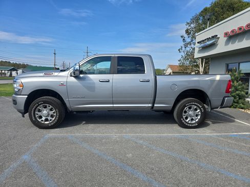 Used 2024 RAM 2500 Laramie w/ Safety Group AWD/4WD image 7