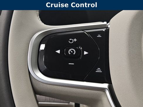 New 2026 Volvo XC90 T8 Ultra w/ Protection Package Premier AWD/4WD image 39