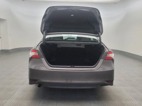 Used 2020 Toyota Camry LE FWD image 29