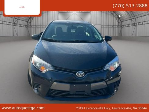 Used 2015 Toyota Corolla LE FWD image 1