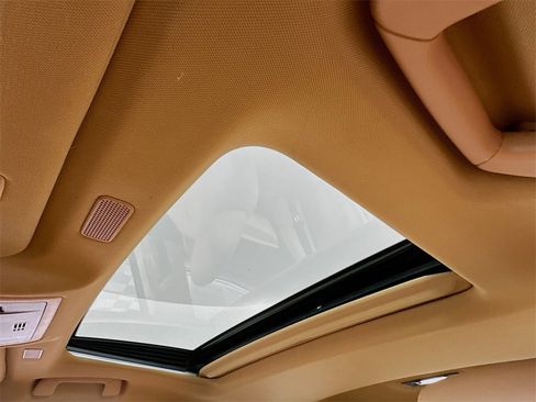 Used 2024 Lexus ES 350 w/ Premium Package image 25