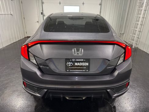 Used 2019 Honda Civic Sport image 29