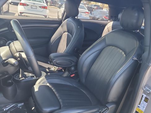 Used 2022 MINI Cooper S image 15