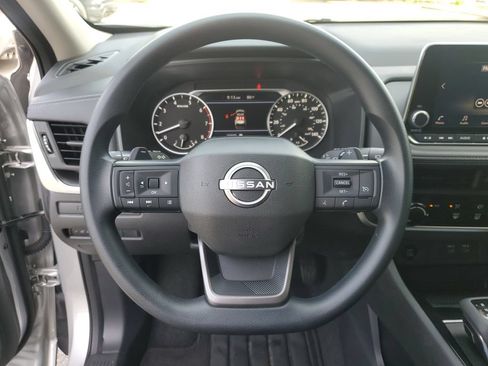 Certified 2025 Nissan Rogue S FWD image 25