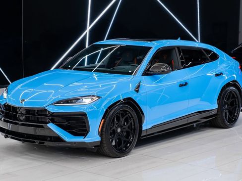 Used 2025 Lamborghini Urus SE AWD/4WD image 82