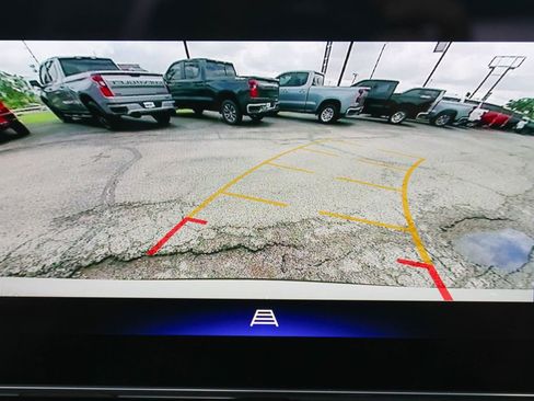 New 2026 Chevrolet Trax ACTIV FWD image 24