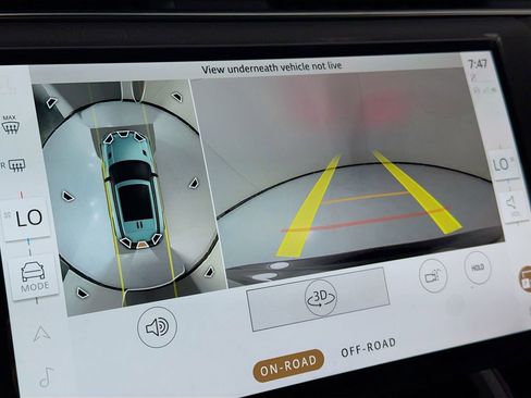 New 2026 Land Rover Range Rover Sport Dynamic SE AWD/4WD image 17