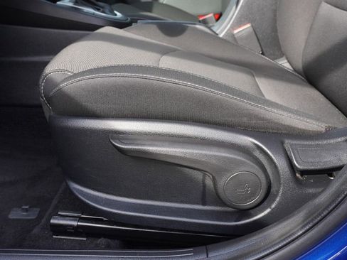 Used 2023 Kia Forte LXS image 20