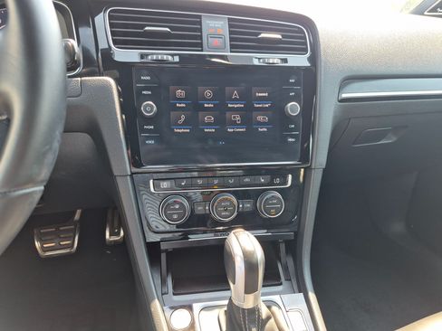 Used 2019 Volkswagen Golf R 4-Door AWD/4WD image 27