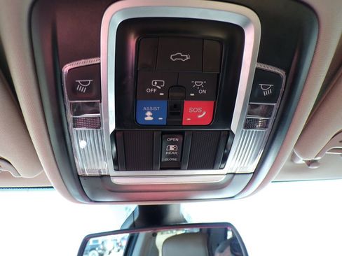 Used 2024 RAM 3500 Limited image 26