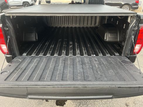 Used 2023 GMC Sierra 1500 Elevation AWD/4WD image 10