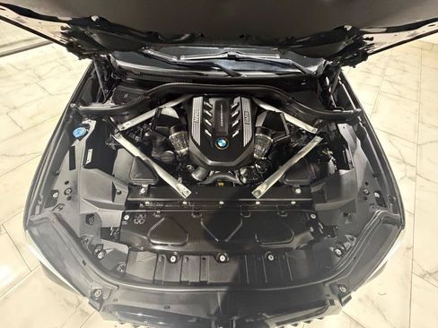 Used 2020 BMW X5 M50i w/ Premium Package AWD/4WD image 4